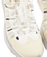 THE NORTH FACE（ザノースフェイス）スニーカー ベージュ サイズ:27cm メンズ/2200621242126