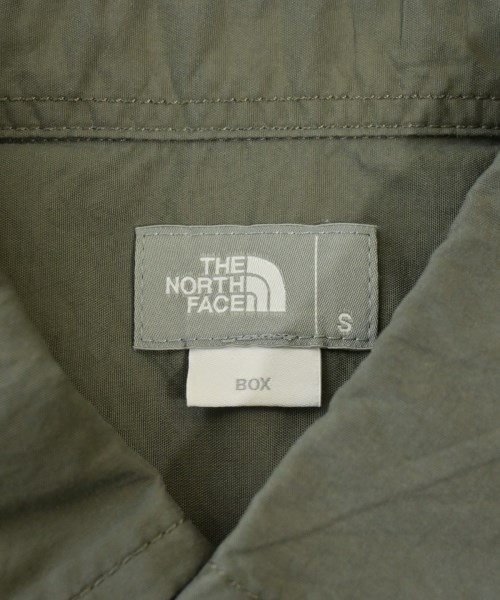 THE NORTH FACE（ザノースフェイス）カジュアルシャツ カーキ サイズ:S メンズ/2200674872042