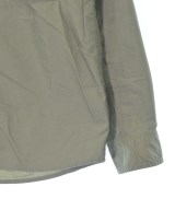 THE NORTH FACE（ザノースフェイス）カジュアルシャツ カーキ サイズ:S メンズ/2200674872042