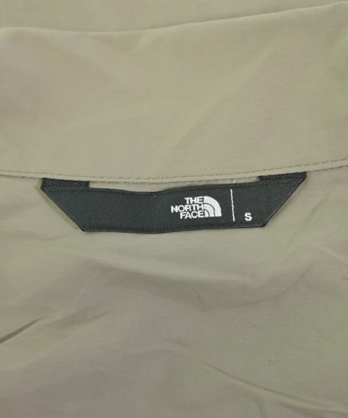 THE NORTH FACE（ザノースフェイス）カジュアルシャツ カーキ サイズ:S メンズ/2200673426062