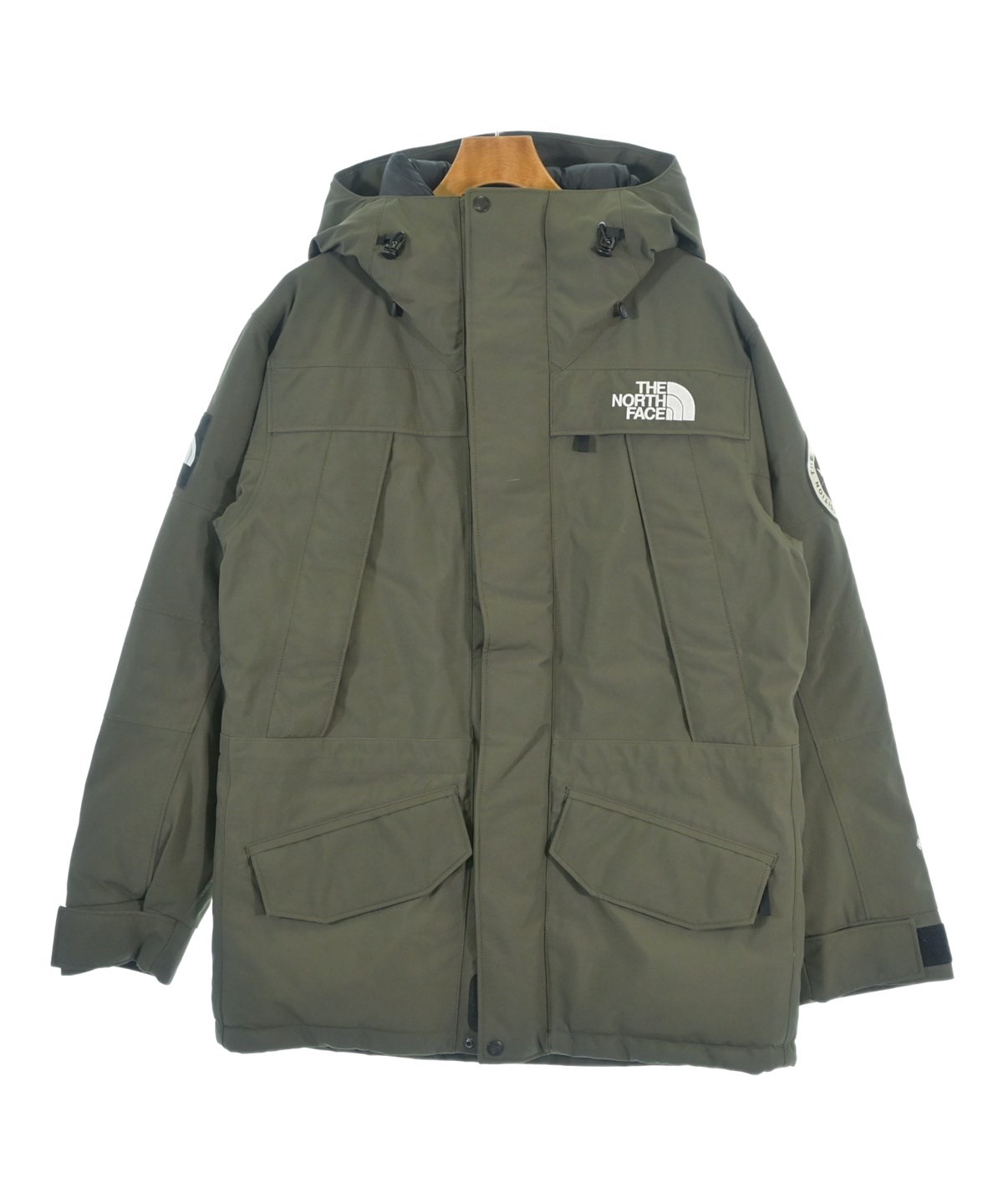 THE NORTH FACE（ザノースフェイス）ダウンジャケット/ダウンベスト