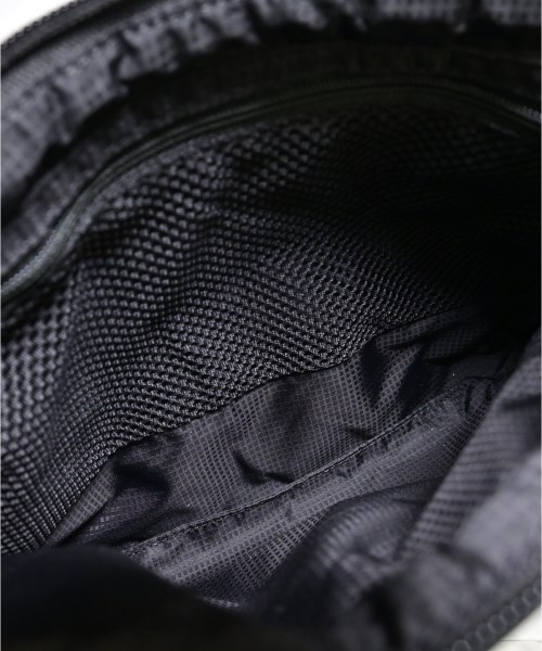 THE NORTH FACE（ザノースフェイス）ショルダーバッグ 黒 サイズ:- レディース/2200659318084