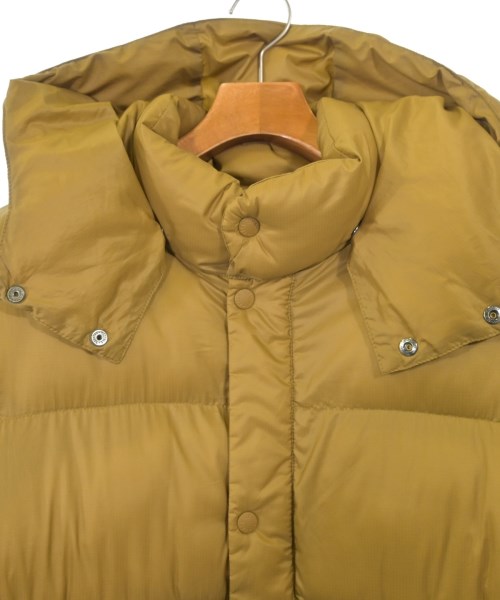 THE NORTH FACE（ザノースフェイス）ダウンジャケット/ダウンベスト ベージュ サイズ:M メンズ/2200629884038