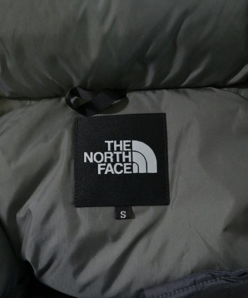 THE NORTH FACE（ザノースフェイス）ダウンジャケット/ダウンベスト グレー サイズ:S メンズ/2200645242027