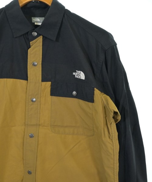 THE NORTH FACE（ザノースフェイス）カジュアルシャツ ベージュ サイズ:M メンズ/2200648081081