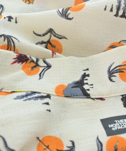 THE NORTH FACE（ザノースフェイス）カジュアルシャツ 白 サイズ:M メンズ/2200647672037