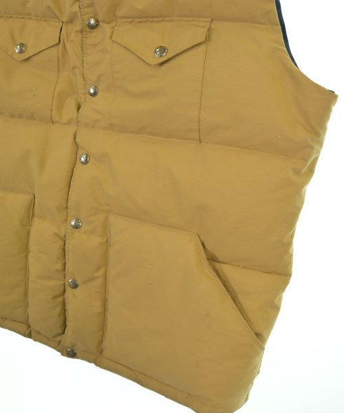 THE NORTH FACE（ザノースフェイス）ダウンジャケット/ダウンベスト ベージュ サイズ:XL メンズ/2200649995042