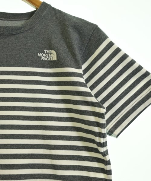 THE NORTH FACE（ザノースフェイス）Tシャツ・カットソー グレー サイズ:S メンズ/2200724571093