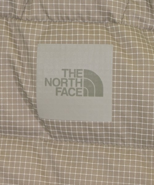 THE NORTH FACE（ザノースフェイス）ダウンジャケット/ダウンベスト ベージュ サイズ:M メンズ/2200720194012