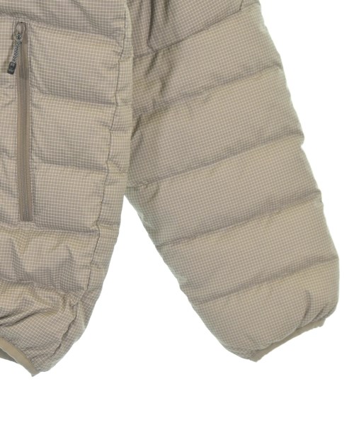 THE NORTH FACE（ザノースフェイス）ダウンジャケット/ダウンベスト ベージュ サイズ:M メンズ/2200720194012