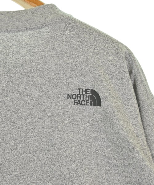 THE NORTH FACE（ザノースフェイス）Tシャツ・カットソー グレー サイズ:XXL メンズ/2200718990107