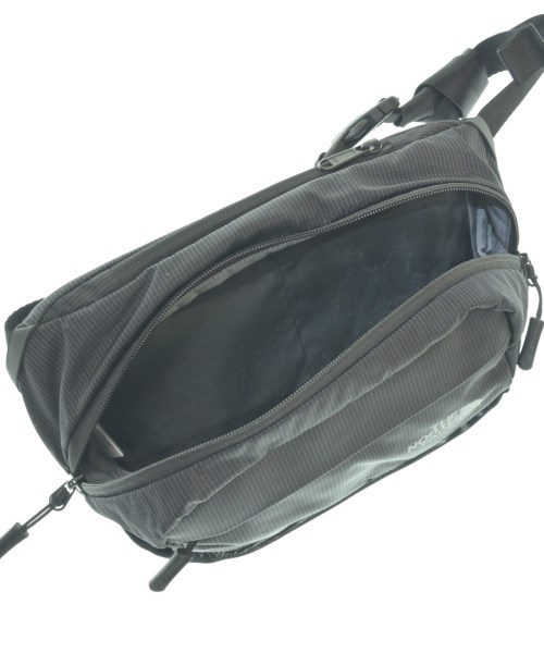 THE NORTH FACE（ザノースフェイス）ショルダーバッグ 黒 サイズ:- メンズ/2200723251064