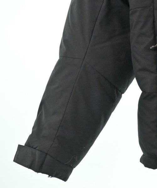 THE NORTH FACE（ザノースフェイス）ダウンジャケット/ダウンベスト 黒 サイズ:S メンズ/2200682797016