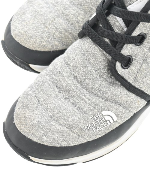 THE NORTH FACE（ザノースフェイス）スニーカー グレー サイズ:25cm レディース/2200693184232