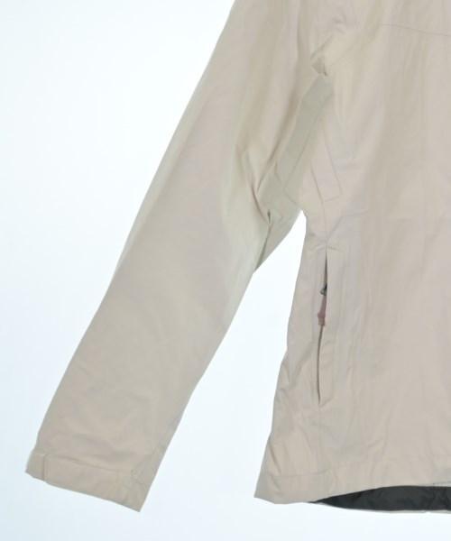 Patagonia（パタゴニア）マウンテンパーカー 白 サイズ:S レディース/2200615276021