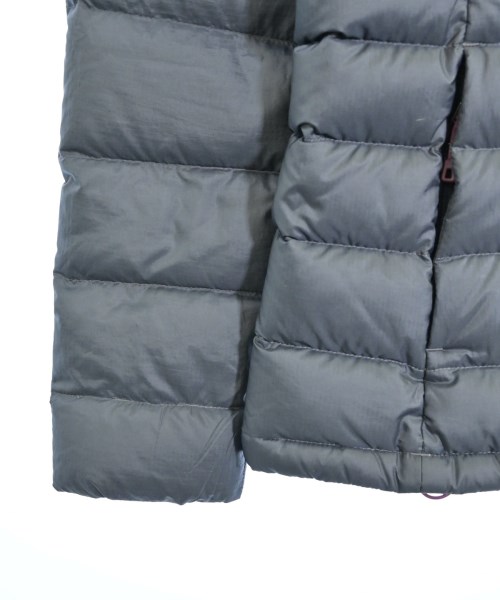 Patagonia（パタゴニア）ダウンジャケット/ダウンベスト 紺 サイズ:S レディース/2200622978017