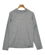 patagonia パーカー