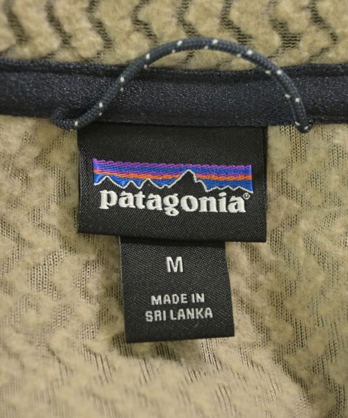 Patagonia（パタゴニア）Tシャツ・カットソー ベージュ サイズ:M メンズ/2200662817031