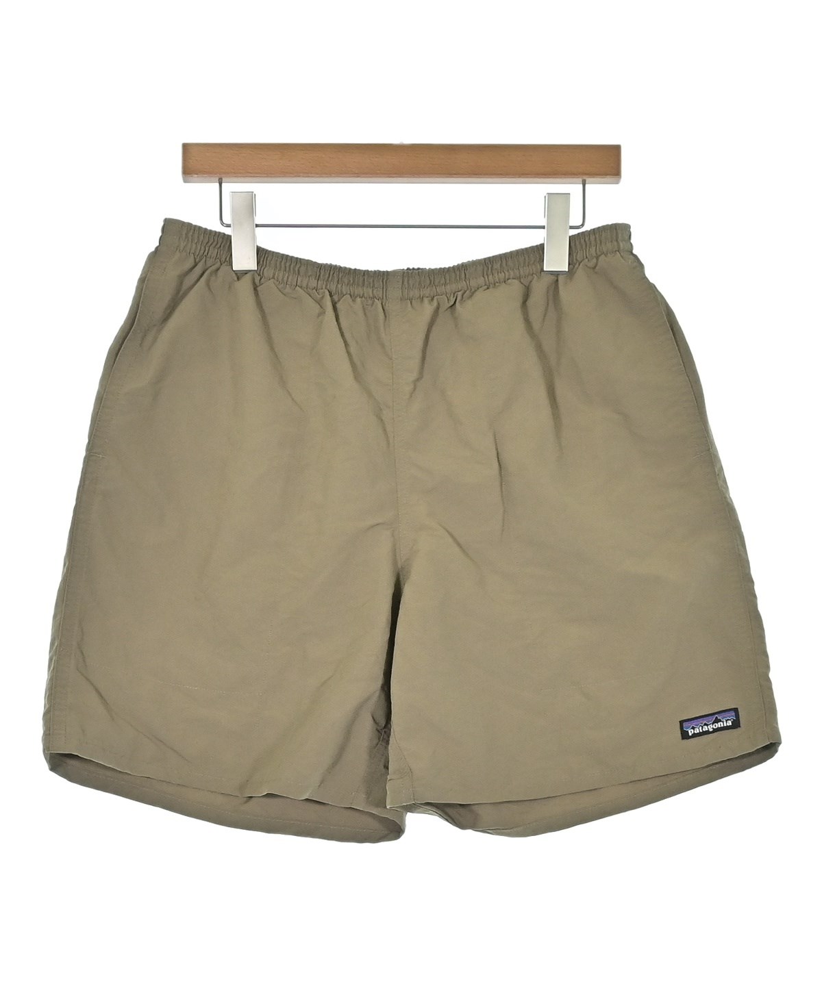 新品【パタゴニア】ベージュ ショートパンツ Mサイズ【Patagonia】 Patagonia（パタゴニア）ショートパンツ ベージュ サイズ:L メンズ