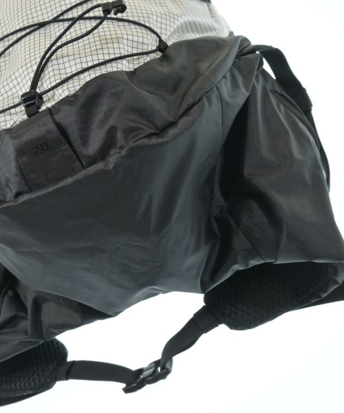 Salomon（サロモン）バックパック・リュック 白 サイズ:- メンズ/2200615866017