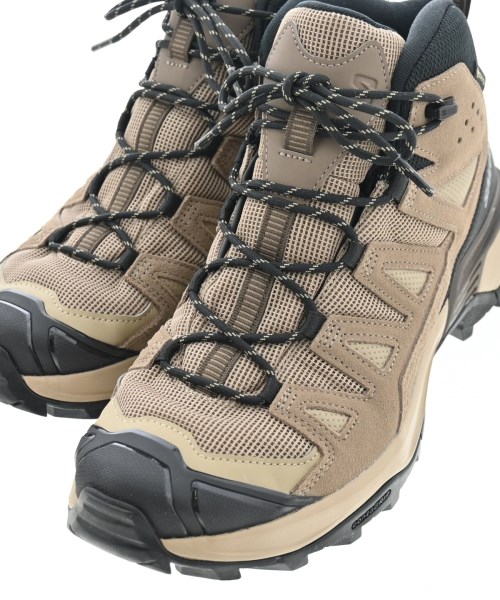 Salomon（サロモン）スニーカー ベージュ サイズ:27.5cm メンズ/2200704904040