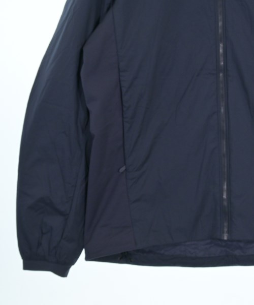 ARC'TERYX（アークテリクス）ダウンジャケット/ダウンベスト 紺 サイズ:L メンズ/2200622449555