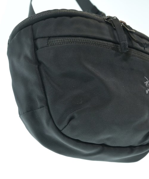 ARC'TERYX（アークテリクス）ショルダーバッグ 黒 サイズ:- レディース/2200624466079
