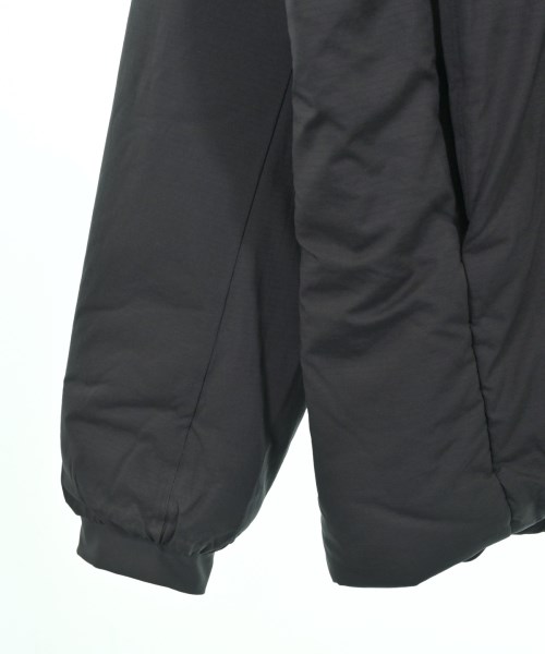 ARC'TERYX（アークテリクス）ダウンジャケット/ダウンベスト 黒 サイズ:L メンズ/2200641382031