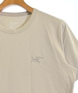 ARC'TERYX（アークテリクス）Tシャツ・カットソー ベージュ サイズ:M メンズ/2200643853027
