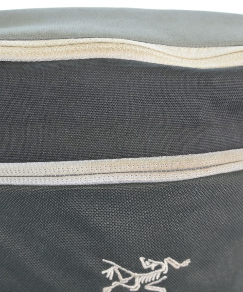ARC'TERYX（アークテリクス）ショルダーバッグ グレー サイズ:- メンズ/2200578794211