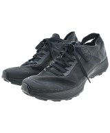 ARC'TERYX スニーカー