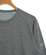 ARC'TERYX（アークテリクス）Tシャツ・カットソー グレー サイズ:L メンズ/2200593198285