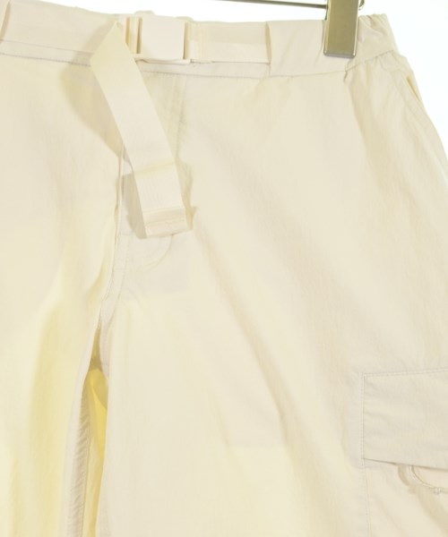 ARC'TERYX（アークテリクス）カーゴパンツ 白 サイズ:2(M位) レディース/2200610820113