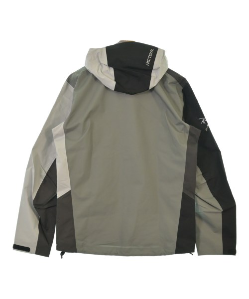 ARC'TERYX（アークテリクス）その他 グレー サイズ:M メンズ/2200610121043