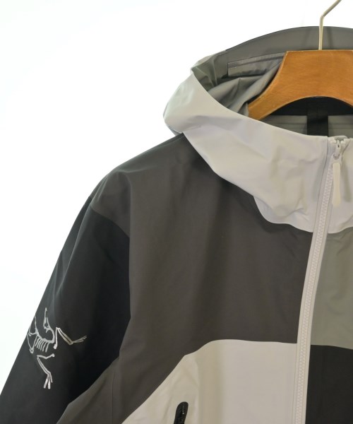 ARC'TERYX（アークテリクス）その他 グレー サイズ:M メンズ/2200610121043