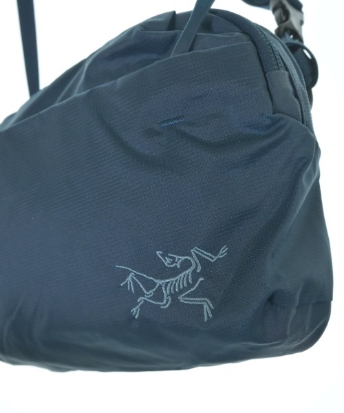 ARC'TERYX（アークテリクス）ショルダーバッグ 紺 サイズ:- メンズ/2200672801020