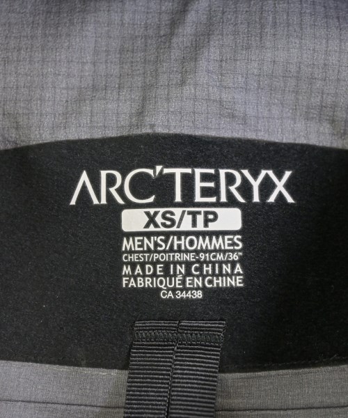 ARC'TERYX（アークテリクス）マウンテンパーカー 赤 サイズ:XS メンズ/2200673421012