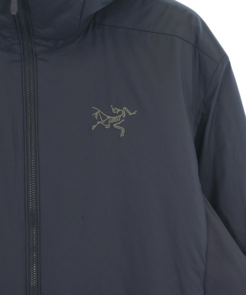 ARC'TERYX（アークテリクス）ダウンジャケット/ダウンベスト 紺 サイズ:M メンズ/2200674621039