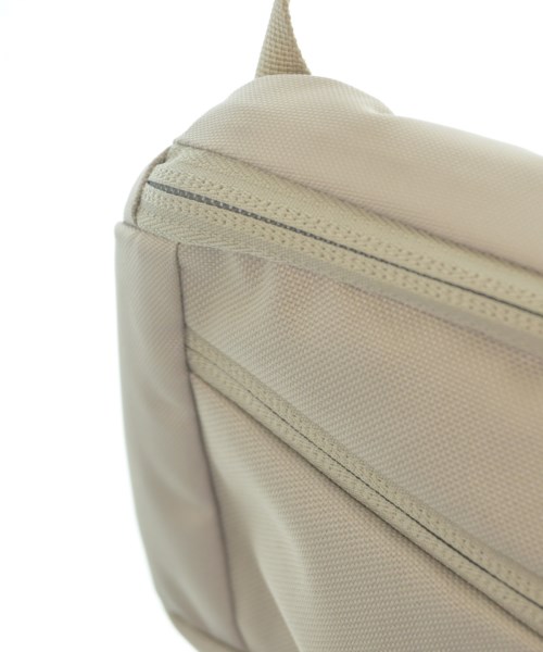 ARC'TERYX（アークテリクス）ショルダーバッグ ベージュ サイズ:- メンズ/2200678706084