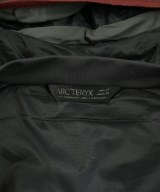 ARC'TERYX（アークテリクス）ダウンジャケット/ダウンベスト グレー サイズ:M メンズ/2200698318076