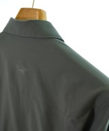 ARC'TERYX（アークテリクス）カジュアルシャツ グレー サイズ:S メンズ/2200648596028