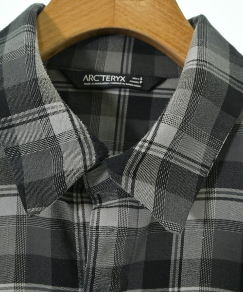 ARC'TERYX（アークテリクス）カジュアルシャツ グレー サイズ:S メンズ/2200656638031