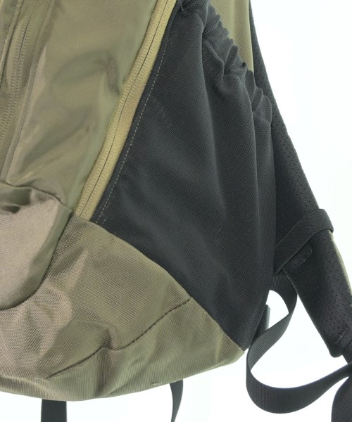 ARC'TERYX（アークテリクス）バックパック・リュック カーキ サイズ:- メンズ/2200660034072