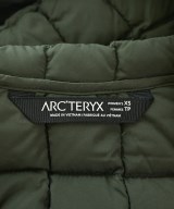 ARC'TERYX（アークテリクス）ダウンジャケット/ダウンベスト カーキ サイズ:XS レディース/2200717444014