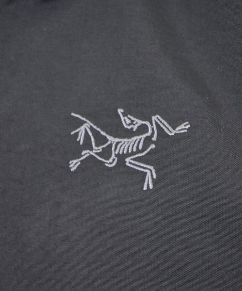 ARC'TERYX（アークテリクス）ダウンジャケット/ダウンベスト 黒 サイズ:M メンズ/2200647065013