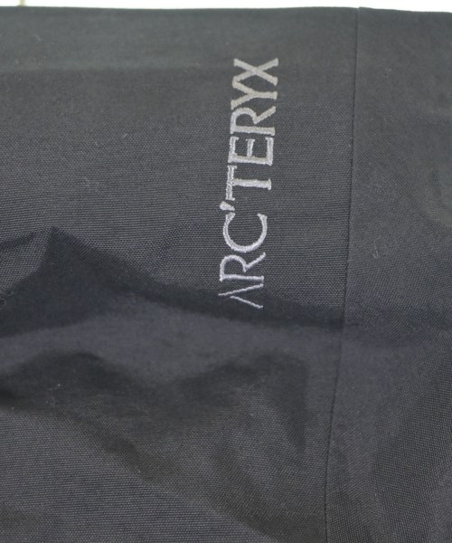 ARC'TERYX（アークテリクス）ダウンジャケット/ダウンベスト 黒 サイズ:M メンズ/2200647065013
