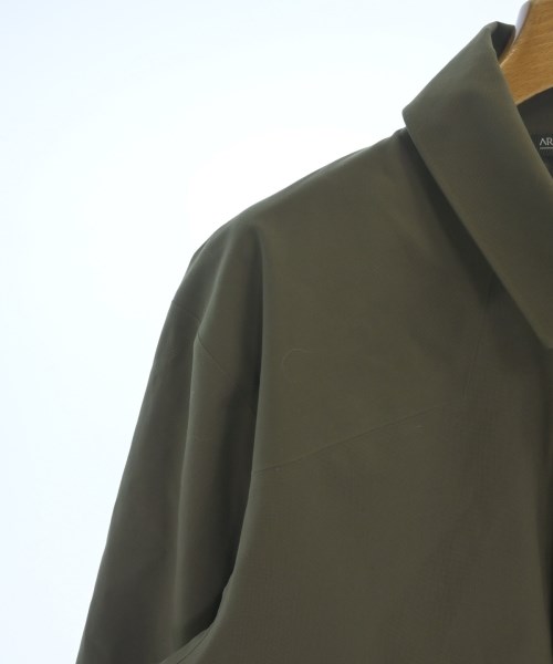 ARC'TERYX（アークテリクス）トレンチコート カーキ サイズ:M メンズ/2200647162033