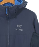 ARC'TERYX（アークテリクス）ダウンジャケット/ダウンベスト 紺 サイズ:S メンズ/2200652853032