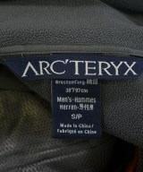 ARC'TERYX（アークテリクス）その他 赤 サイズ:S メンズ/2200710256027