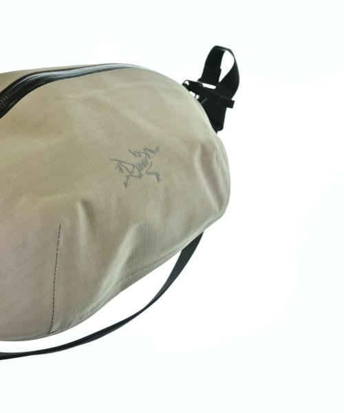 ARC'TERYX（アークテリクス）ショルダーバッグ グレー サイズ:- メンズ/2200665919084